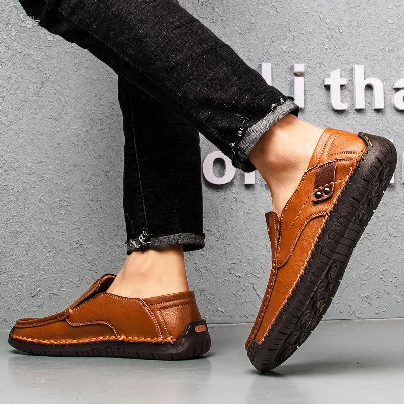 Handmade Leather Men Shoes Casual Comfortable Men Loafers Slip On Leather Shoes Men Flats Hot Sale Outdoor  Walking Shoes Man